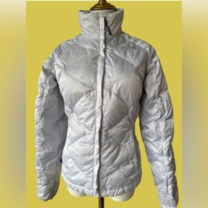 The North Face White 550 Down Puffer Jacket XS ❄️⛄️🏂